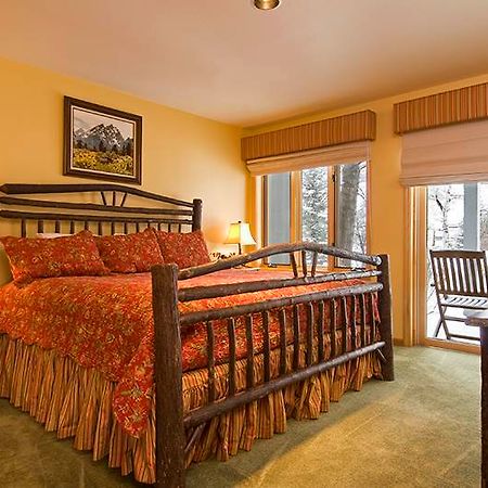 ホテルTeton Pines Jackson Hole エクステリア 写真